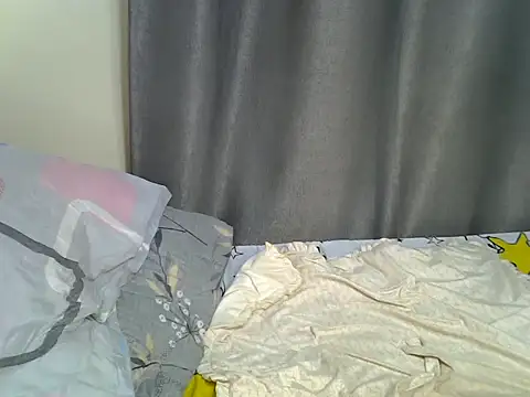 sexxyiris live cam on StripChat