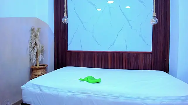 Enngioke - Couple webcam sex chat