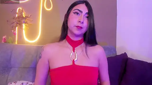 lucyfer_gpp live cam on StripChat