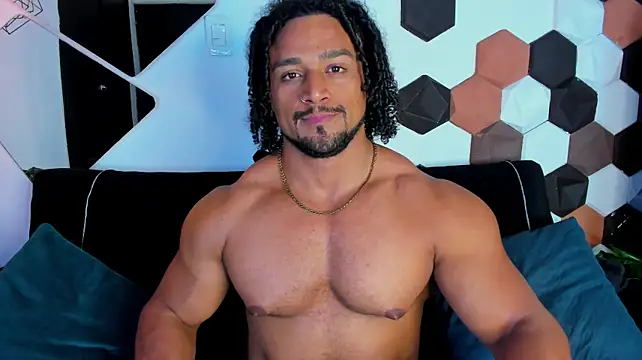 MikeEstevess live cam on StripChat