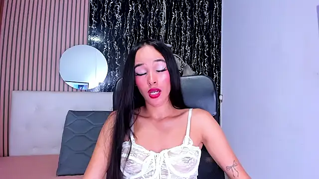 MarianaGalviz_ live cam on StripChat