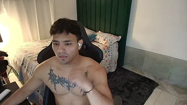 man_dur07 live cam on StripChat