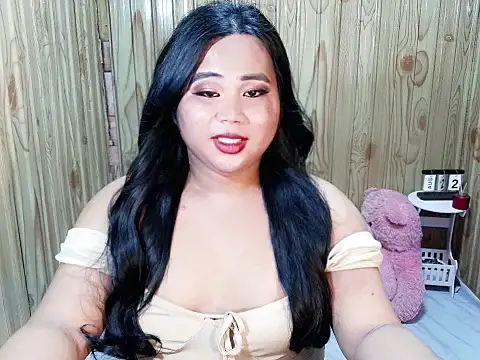 queen_staceyy live cam on StripChat