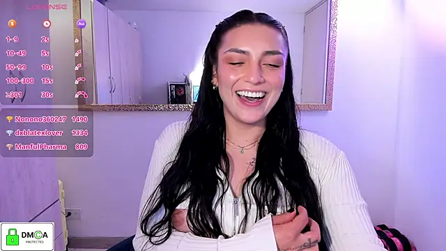 EricaVanderhill live cam on StripChat