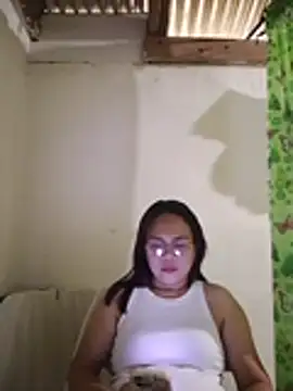 erma_joy live cam on StripChat