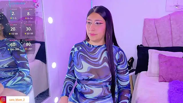 Sara_Blum live cam on StripChat