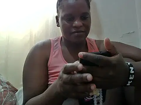 Hot-Perryl live cam on StripChat