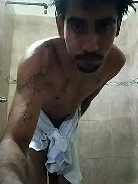 Bastianblaze4 live cam on StripChat