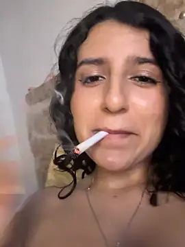 OhMySelenyx3 live cam on StripChat