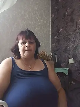 LisichkaOksana live cam on StripChat