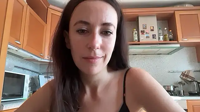 Flamingo_Queen live cam on StripChat