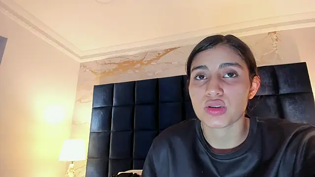 IsabelaStefano live cam on StripChat