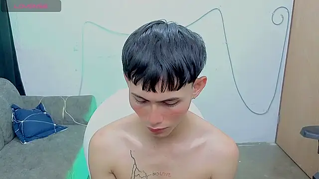 tanjiro_cute webcam