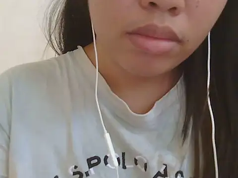 ChubbyButty live cam on StripChat