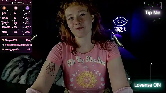 Ricki_Bloom live cam on StripChat