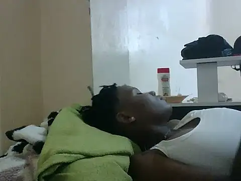 Midnightnova1 live cam on StripChat