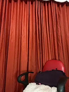 N4n4osaki live cam on StripChat