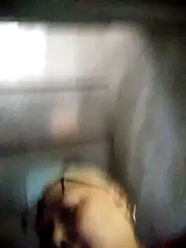 YourMomy- live cam on StripChat