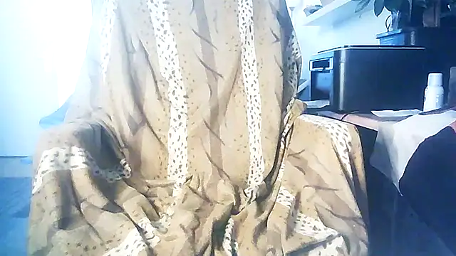 liquidio live cam on StripChat