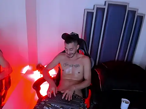 Damiam_23 live cam on StripChat