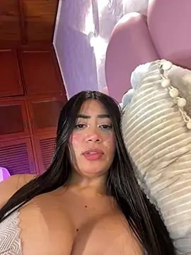 _MadiLee_ webcam