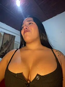 mis-violetha webcam