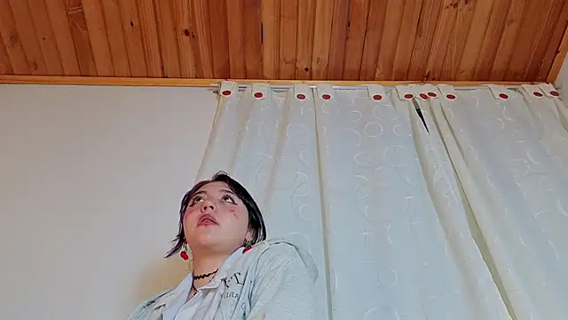 Blueberry_gothic webcam