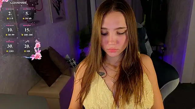 Princess__Lily live cam on StripChat