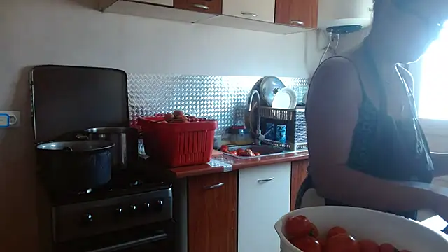 LadyHellene live cam on StripChat