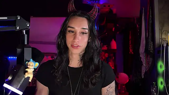 Pharla76 - Trans webcam sex chat