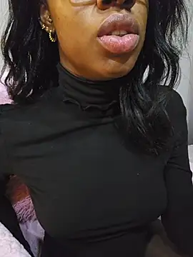 Im_Camila__ live cam on StripChat