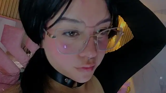 sarita_09_s webcam