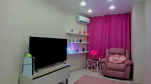 RedLipse live cam on StripChat