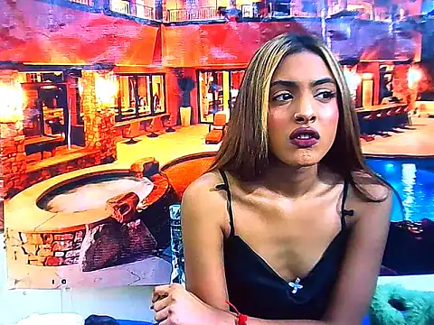 IndianPretty14u2Luv live cam on StripChat
