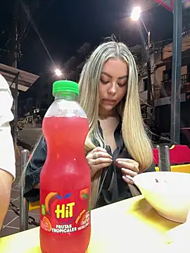 lindaandtony