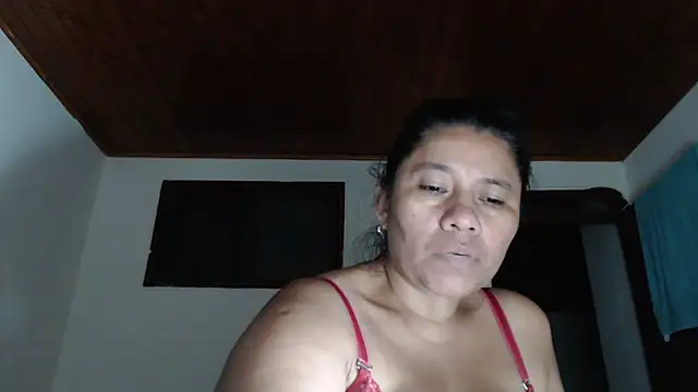 adrixxx38 live cam on StripChat