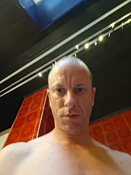 SvenPfeifer1987 live cam on StripChat