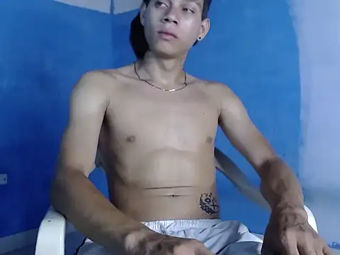 masterbrave420 live cam on StripChat