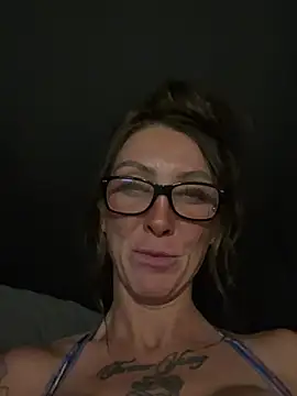 DeeDee-69