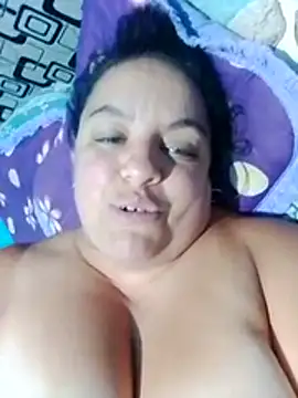 Alondrabb80 live cam on StripChat