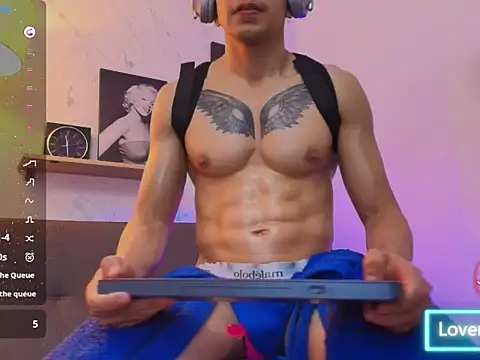 ragnar_valkor live sex cam