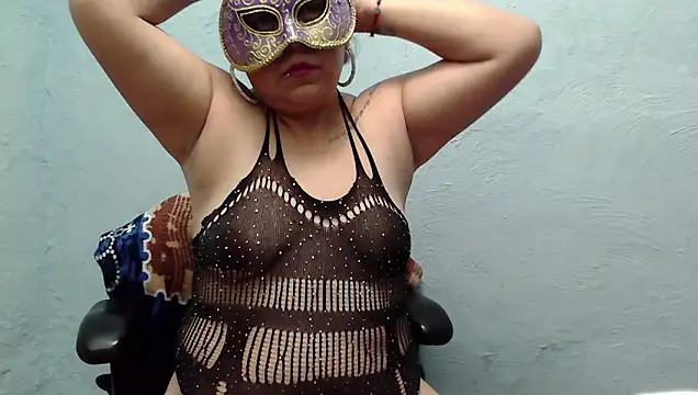NATASHA_83 live cam on StripChat