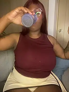 Ebony_muse live cam on StripChat