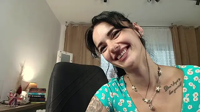 JacquelineHex live cam on StripChat