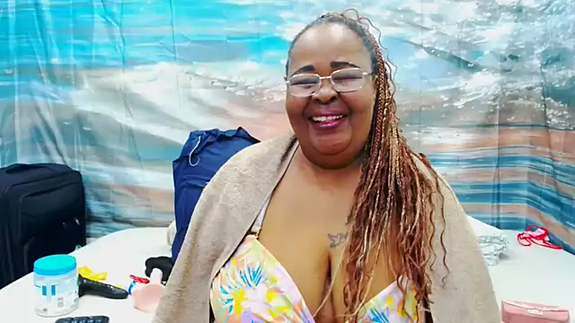 MatureMilfxxx live cam on StripChat