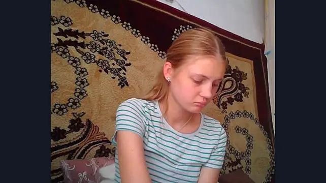 LunaLaday live cam on StripChat