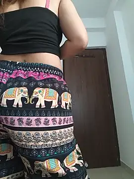 Diya_Jaan live cam on StripChat