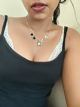 SecretAffairLive live cam on StripChat