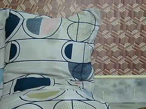 sayana_shrma live cam on StripChat