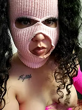 Dianalovesu live cam on StripChat